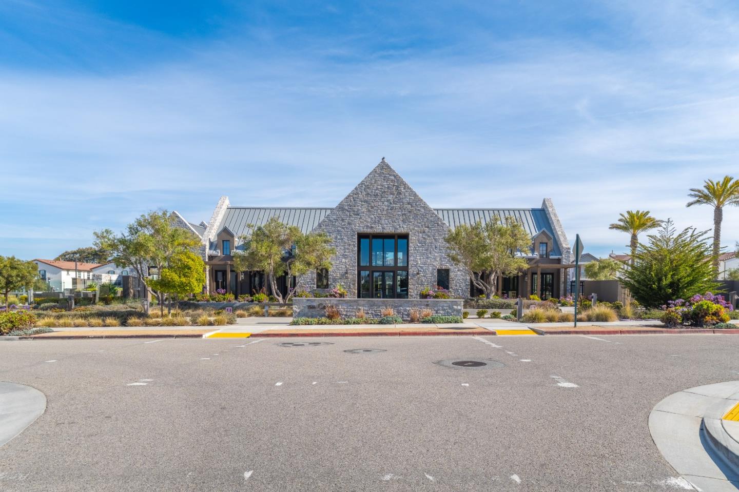 Detail Gallery Image 43 of 45 For 482 Lassen Way, Marina,  CA 93933 - 3 Beds | 2 Baths