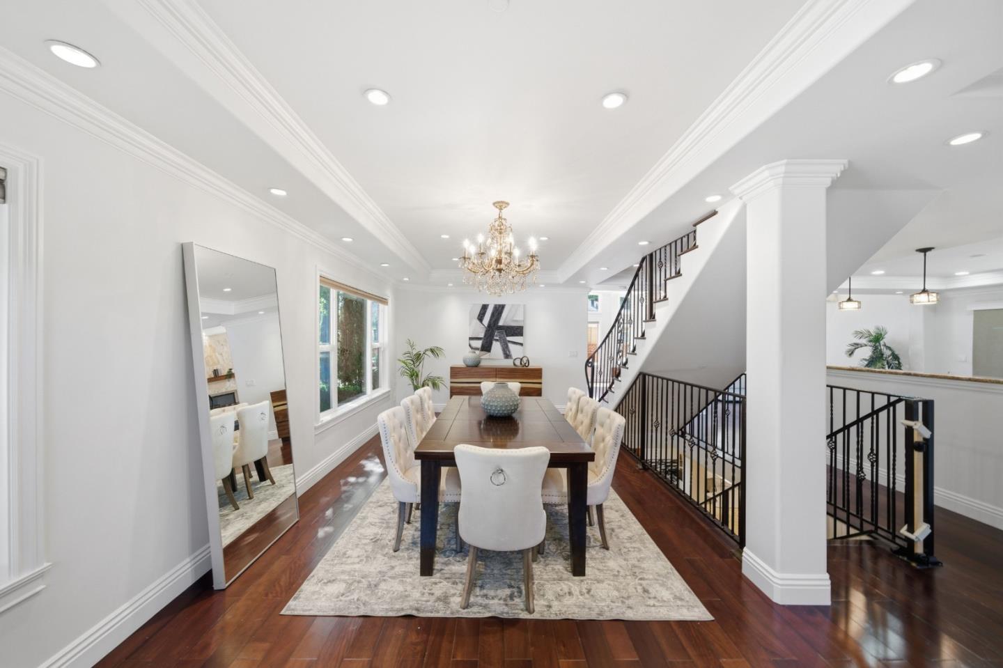 Detail Gallery Image 18 of 92 For 1481 W Hedding St, San Jose,  CA 95126 - 5 Beds | 4/1 Baths