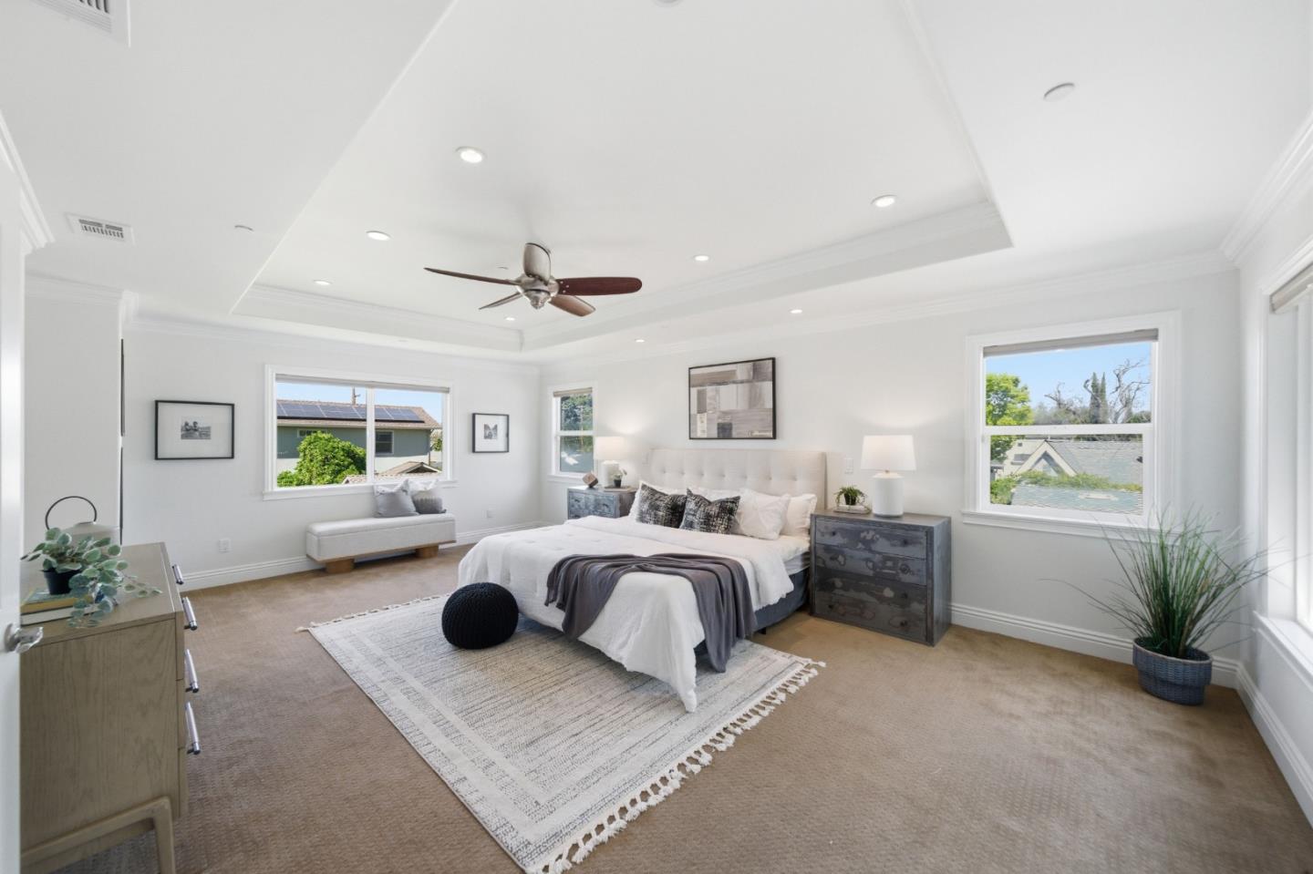 Detail Gallery Image 21 of 92 For 1481 W Hedding St, San Jose,  CA 95126 - 5 Beds | 4/1 Baths