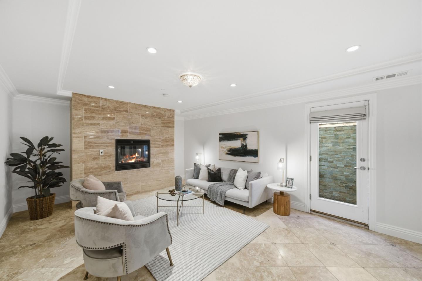 Detail Gallery Image 35 of 92 For 1481 W Hedding St, San Jose,  CA 95126 - 5 Beds | 4/1 Baths