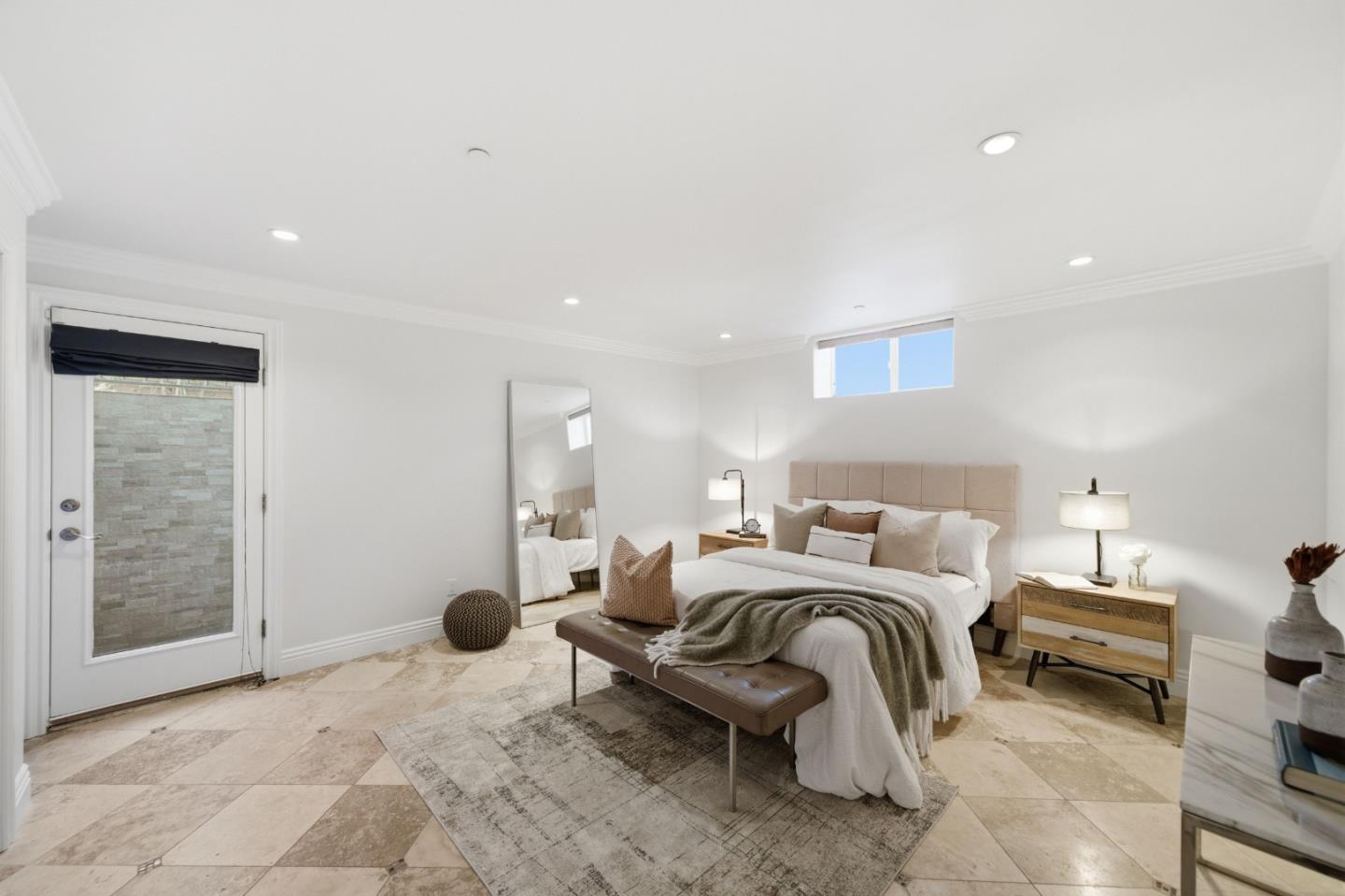 Detail Gallery Image 38 of 92 For 1481 W Hedding St, San Jose,  CA 95126 - 5 Beds | 4/1 Baths