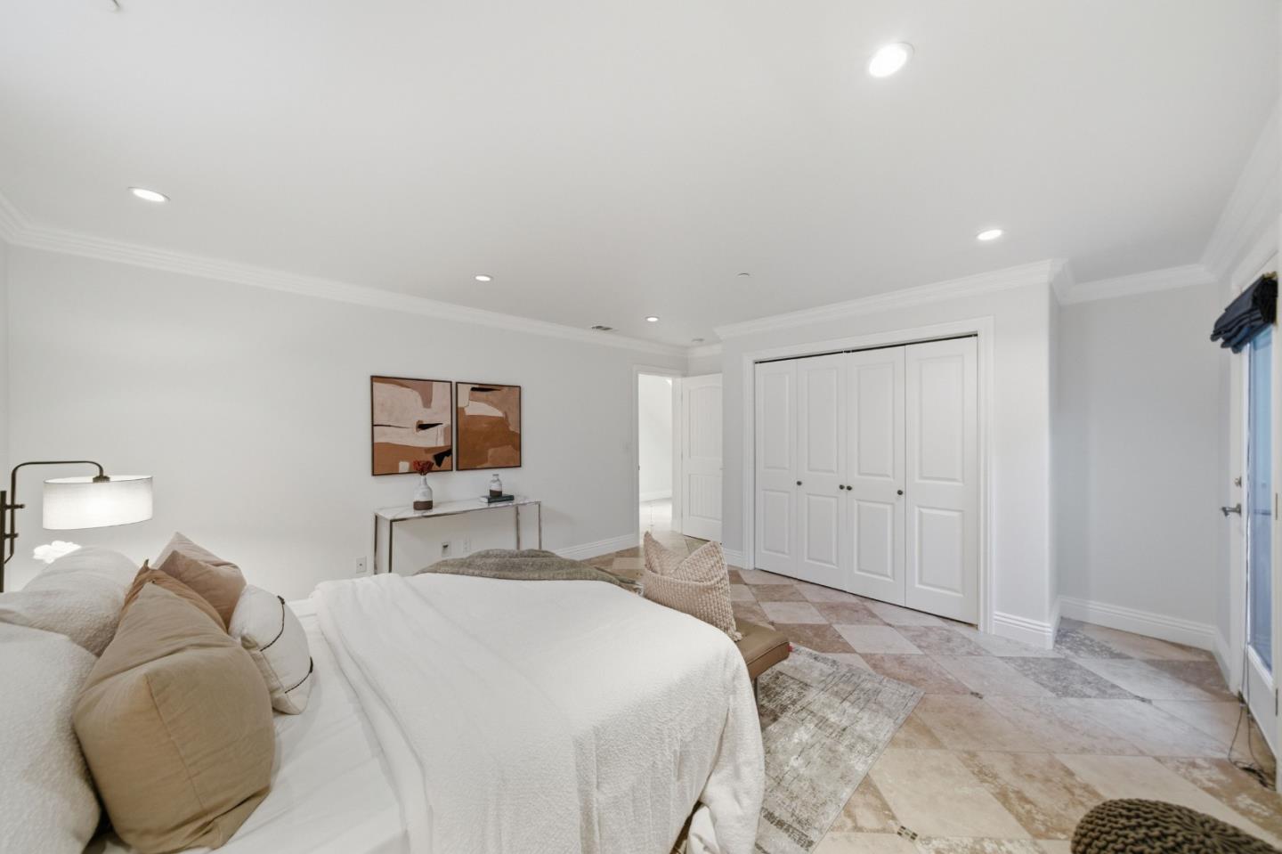 Detail Gallery Image 39 of 92 For 1481 W Hedding St, San Jose,  CA 95126 - 5 Beds | 4/1 Baths