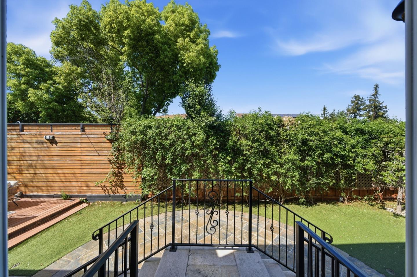 Detail Gallery Image 45 of 92 For 1481 W Hedding St, San Jose,  CA 95126 - 5 Beds | 4/1 Baths