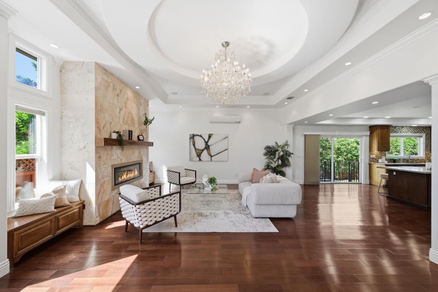 Detail Gallery Image 6 of 92 For 1481 W Hedding St, San Jose,  CA 95126 - 5 Beds | 4/1 Baths