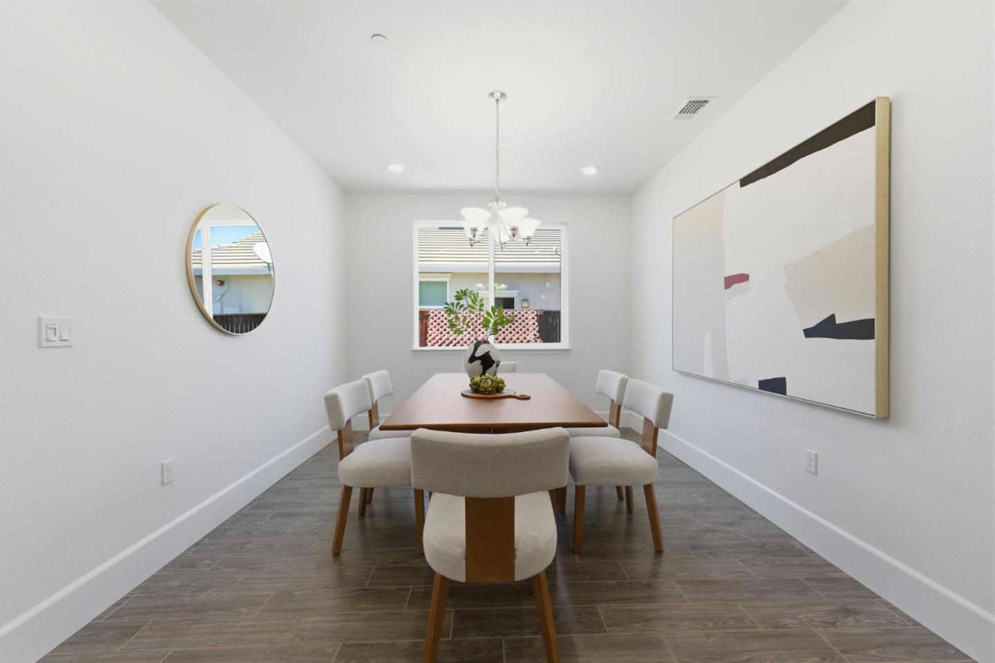 Detail Gallery Image 11 of 70 For 2610 Lone Oak Ln, Gilroy,  CA 95020 - 5 Beds | 4/1 Baths