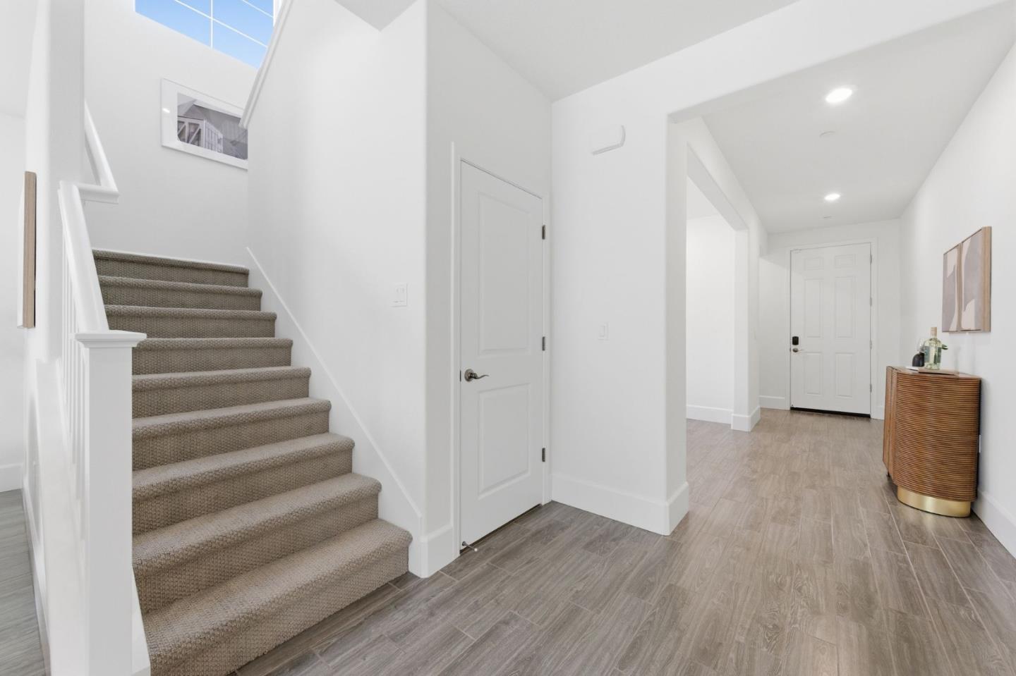 Detail Gallery Image 13 of 70 For 2610 Lone Oak Ln, Gilroy,  CA 95020 - 5 Beds | 4/1 Baths