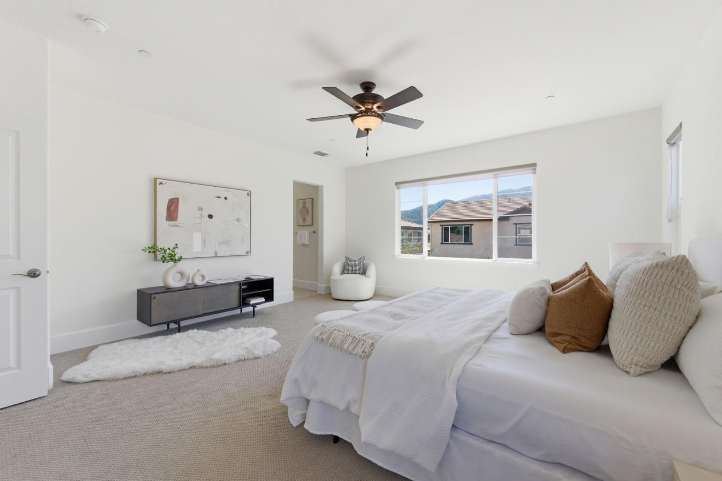 Detail Gallery Image 29 of 70 For 2610 Lone Oak Ln, Gilroy,  CA 95020 - 5 Beds | 4/1 Baths