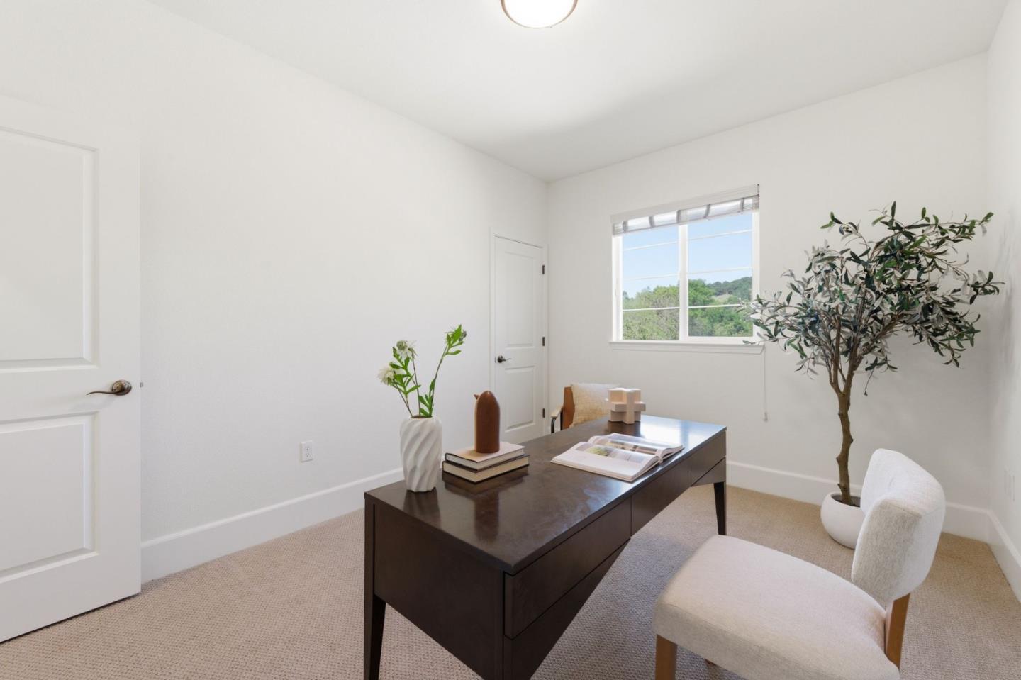 Detail Gallery Image 39 of 70 For 2610 Lone Oak Ln, Gilroy,  CA 95020 - 5 Beds | 4/1 Baths