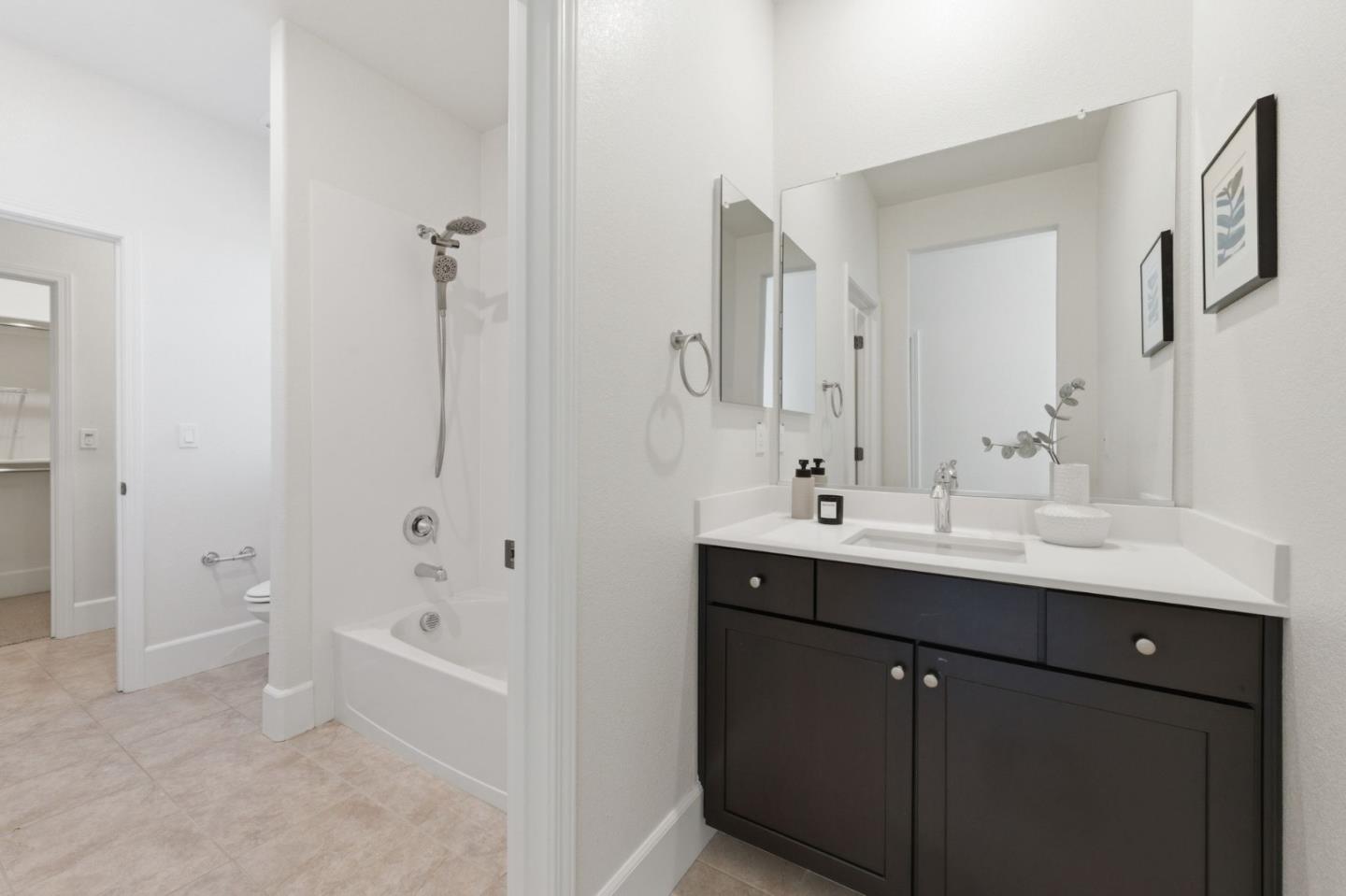 Detail Gallery Image 48 of 70 For 2610 Lone Oak Ln, Gilroy,  CA 95020 - 5 Beds | 4/1 Baths