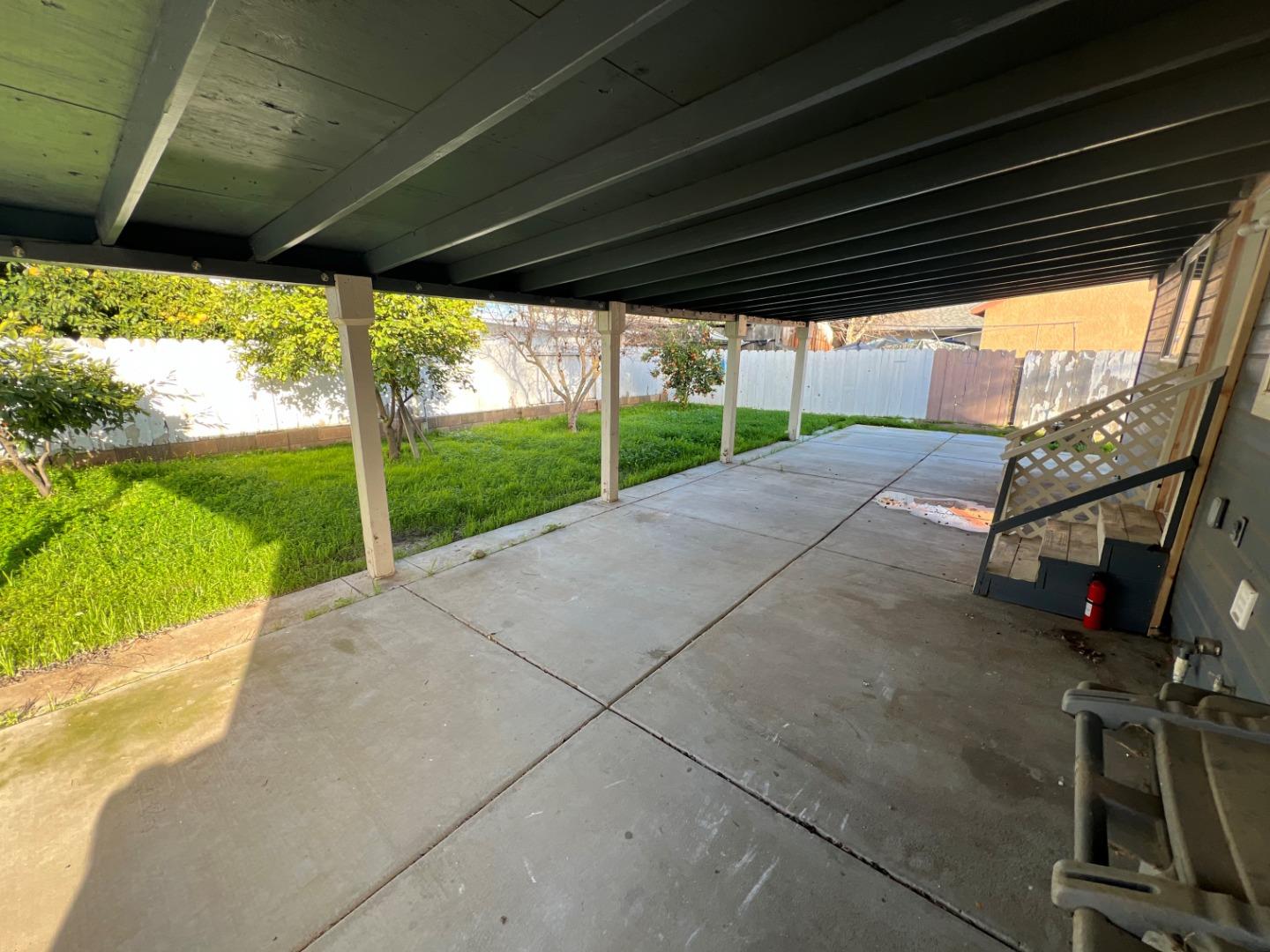 212 F Street, Los Banos, CA, 93635