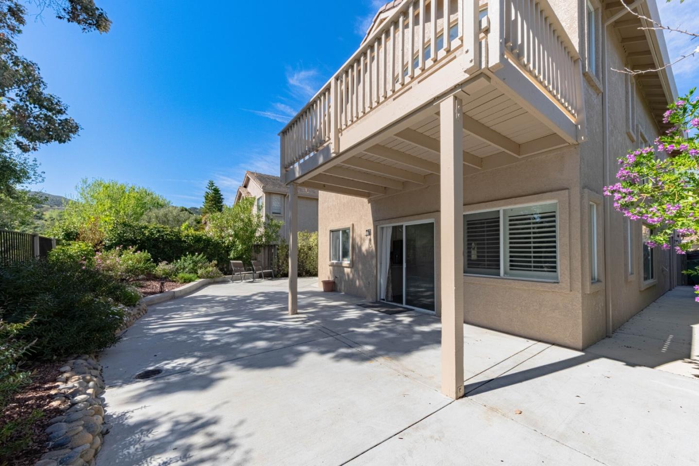 Detail Gallery Image 14 of 48 For 25215 Azalea Ct, Salinas,  CA 93908 - 3 Beds | 2/1 Baths
