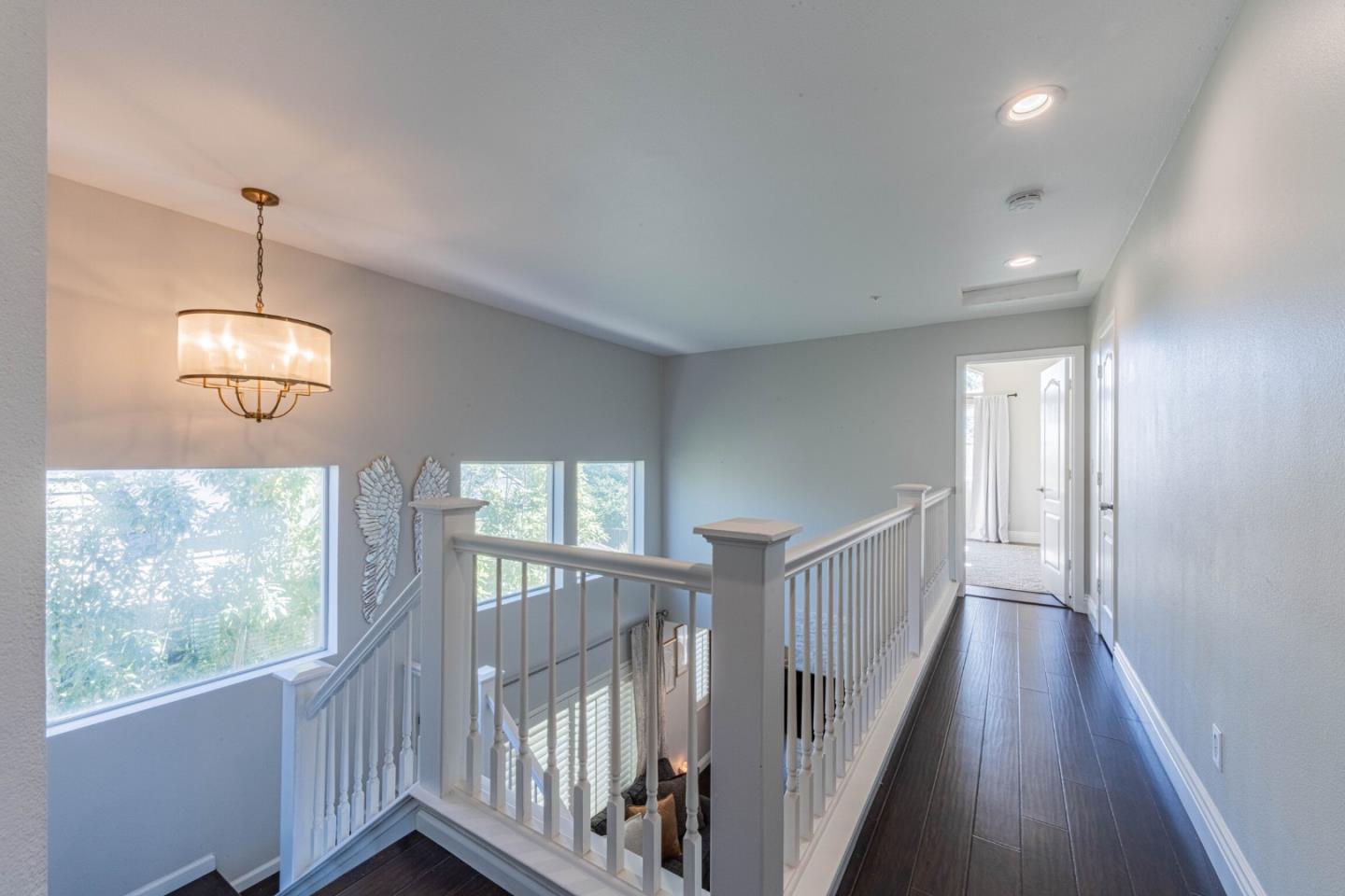 Detail Gallery Image 23 of 48 For 25215 Azalea Ct, Salinas,  CA 93908 - 3 Beds | 2/1 Baths