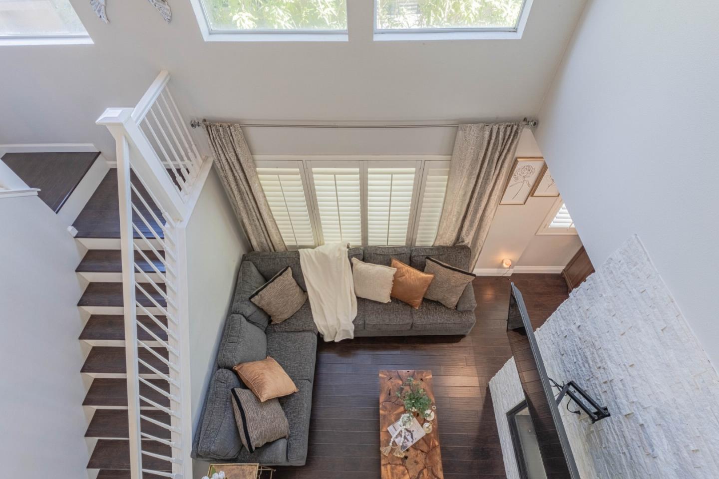 Detail Gallery Image 24 of 48 For 25215 Azalea Ct, Salinas,  CA 93908 - 3 Beds | 2/1 Baths