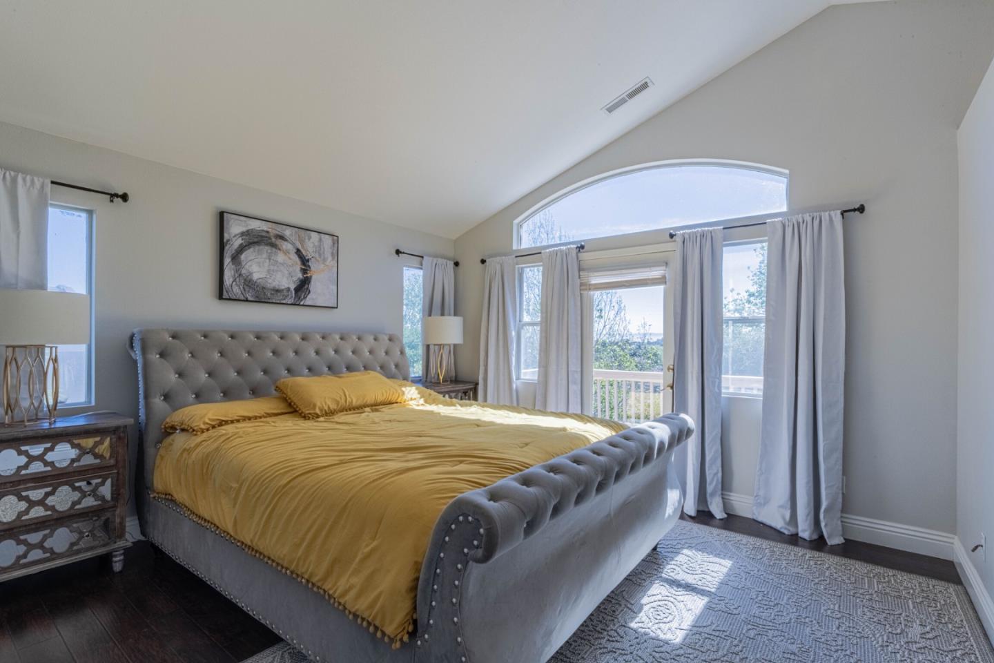 Detail Gallery Image 25 of 48 For 25215 Azalea Ct, Salinas,  CA 93908 - 3 Beds | 2/1 Baths