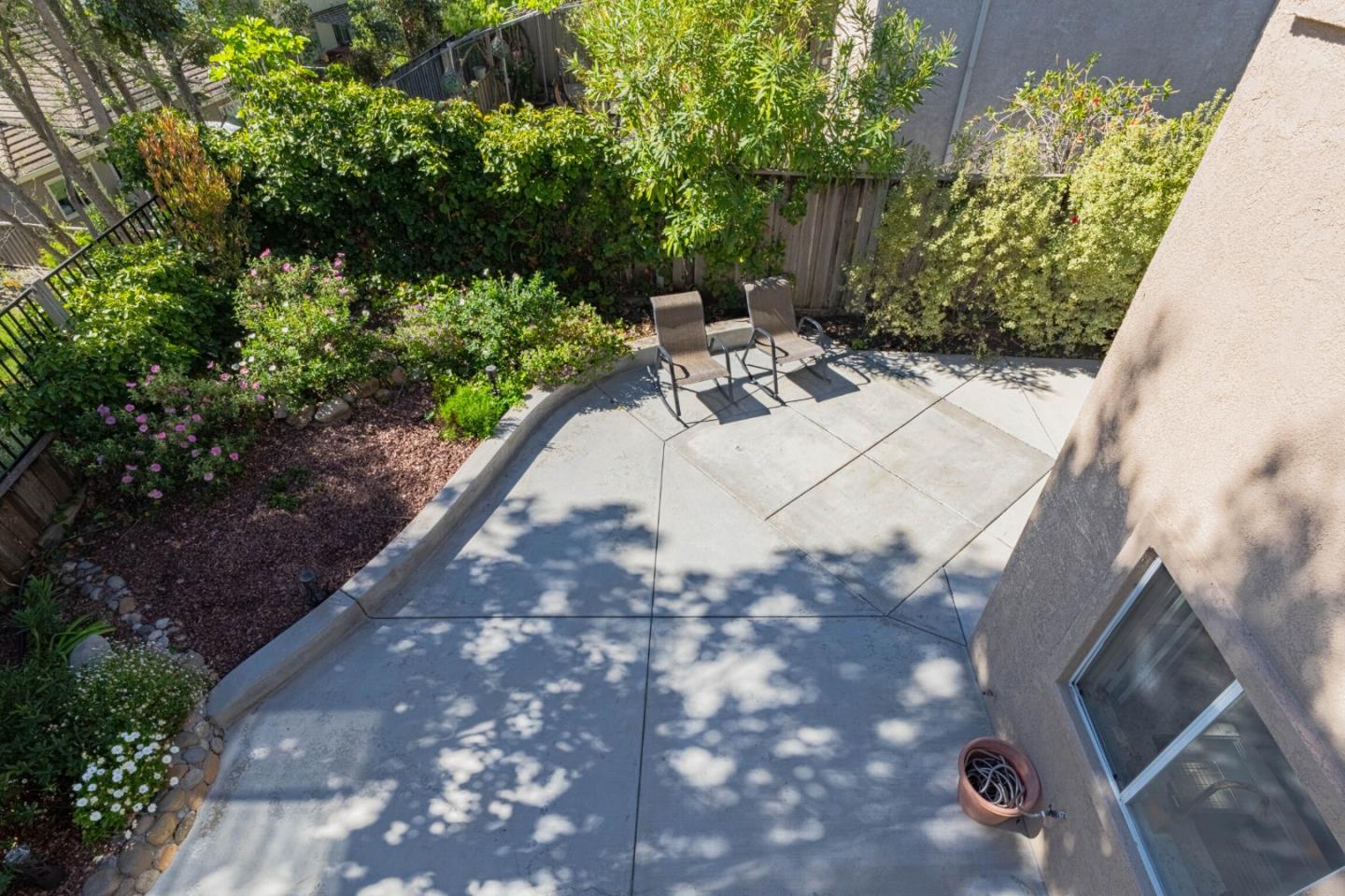 Detail Gallery Image 29 of 48 For 25215 Azalea Ct, Salinas,  CA 93908 - 3 Beds | 2/1 Baths