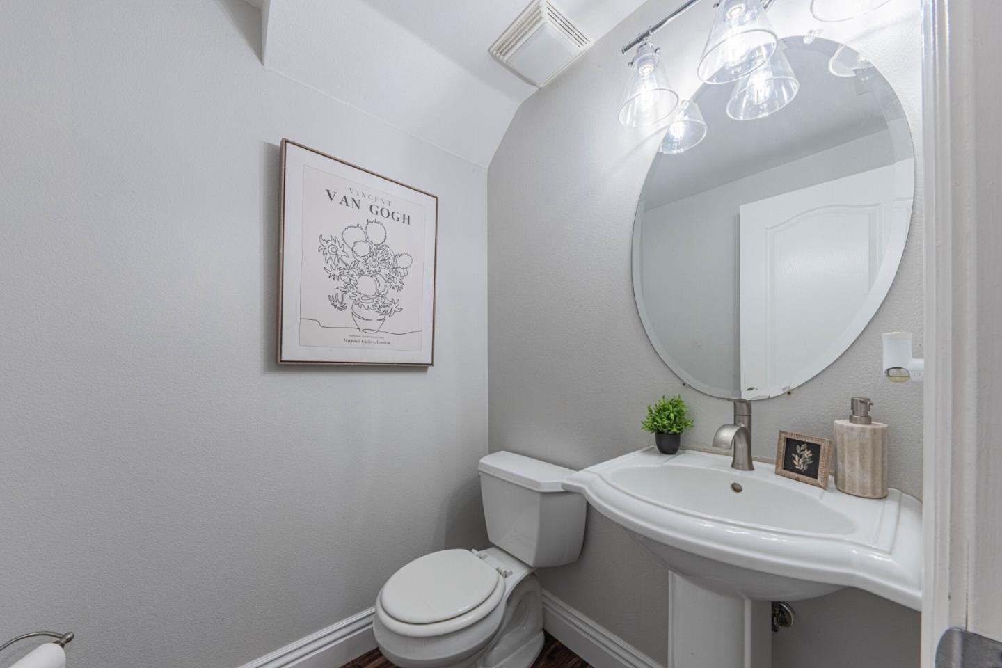 Detail Gallery Image 43 of 48 For 25215 Azalea Ct, Salinas,  CA 93908 - 3 Beds | 2/1 Baths