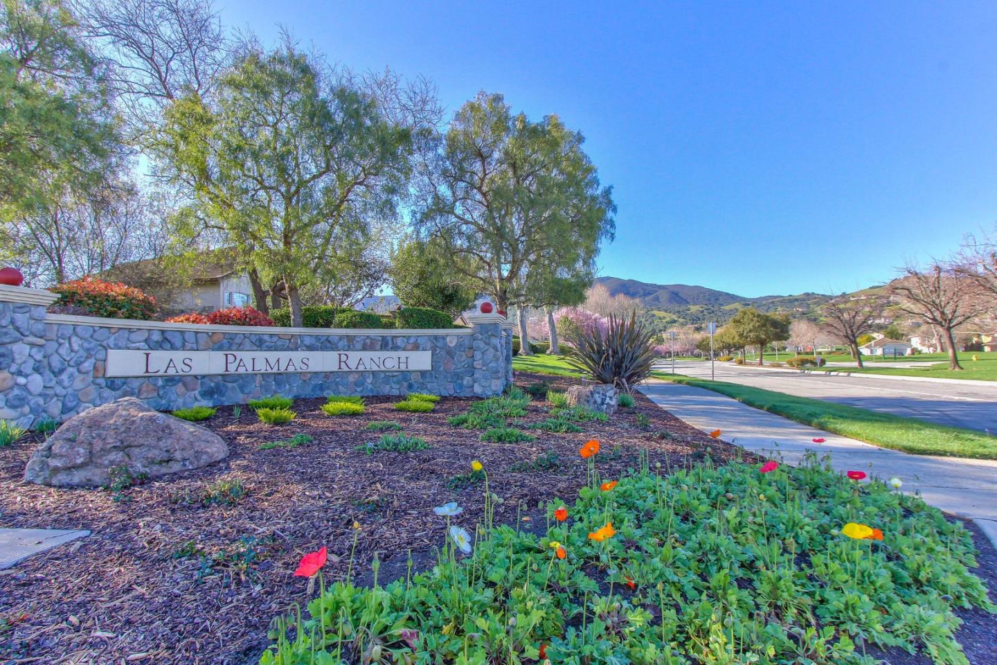 Detail Gallery Image 47 of 48 For 25215 Azalea Ct, Salinas,  CA 93908 - 3 Beds | 2/1 Baths