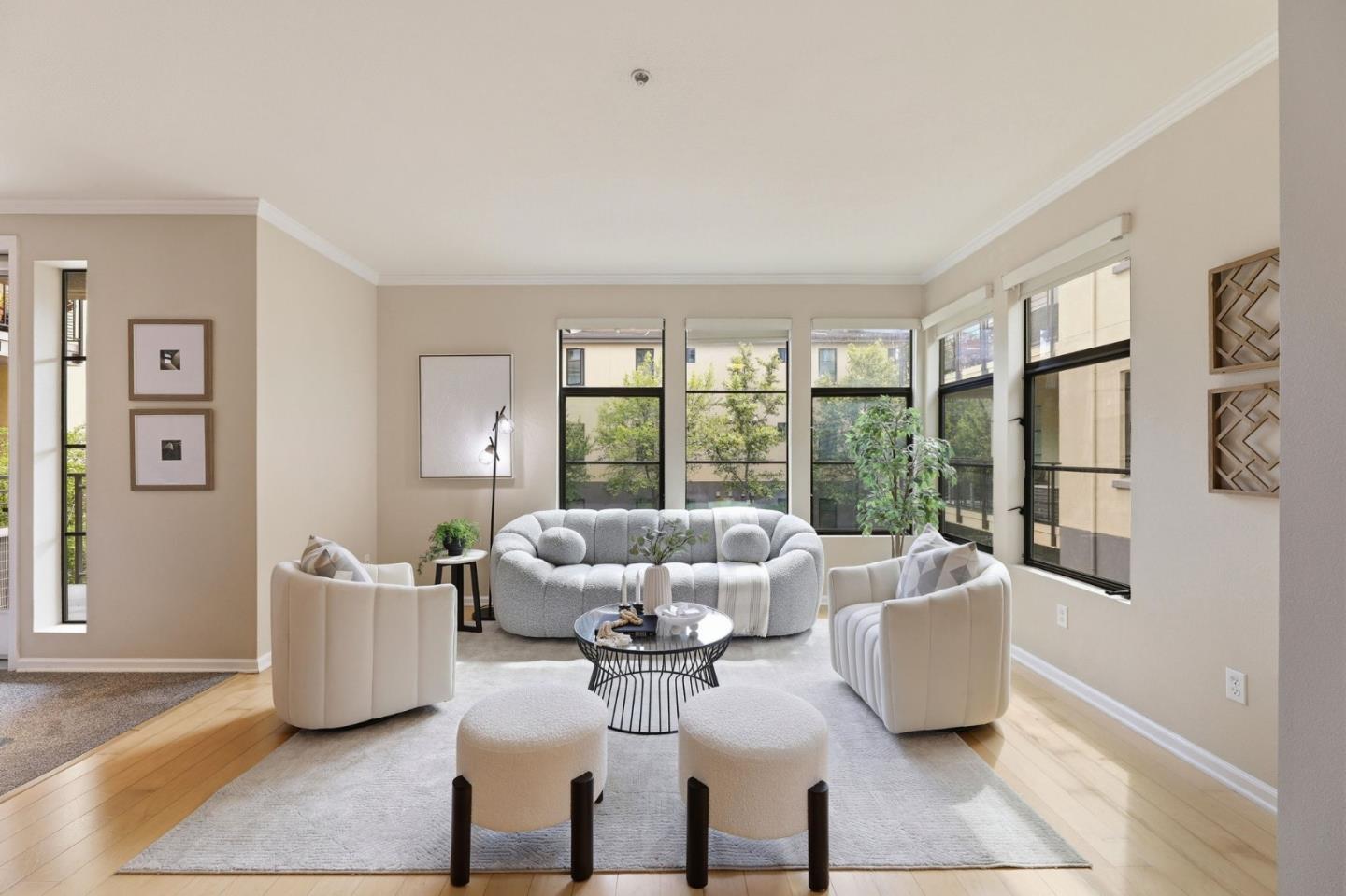 Front Image Thumbnail for ML82039045