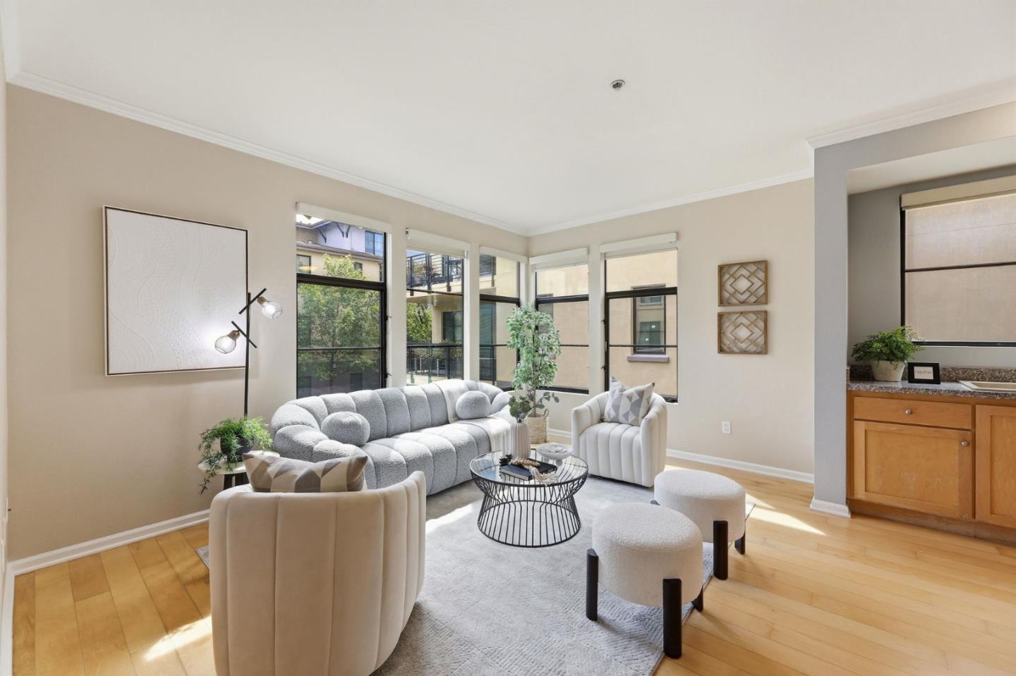 Detail Gallery Image 2 of 28 For 800 N 8th St #220,  San Jose,  CA 95112 - 2 Beds | 2 Baths