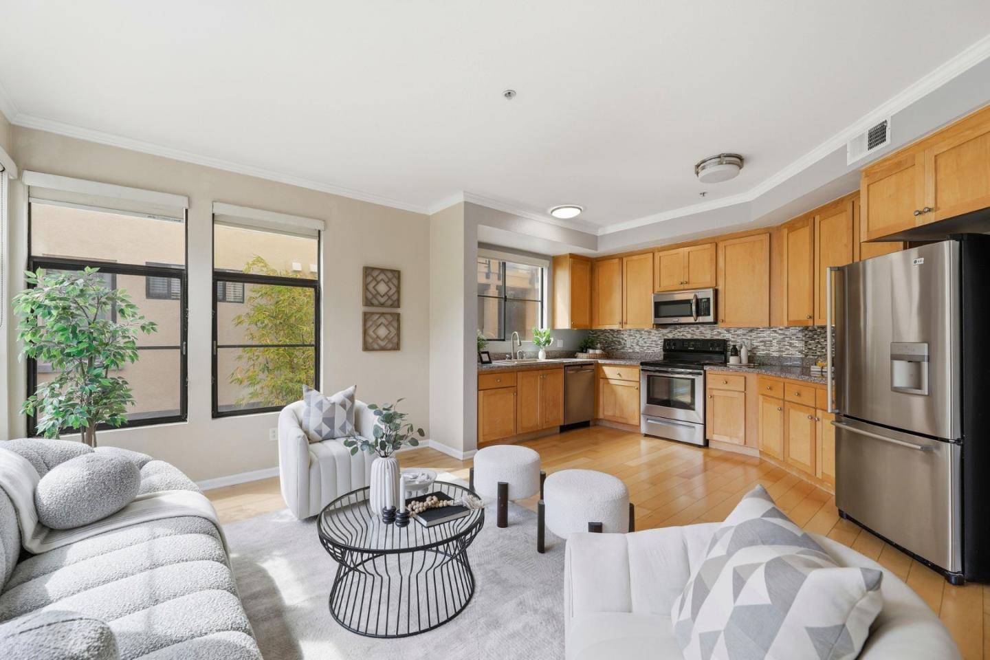 Detail Gallery Image 5 of 28 For 800 N 8th St #220,  San Jose,  CA 95112 - 2 Beds | 2 Baths