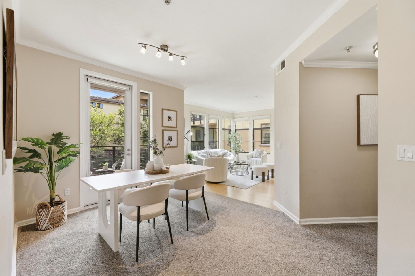 Detail Gallery Image 9 of 28 For 800 N 8th St #220,  San Jose,  CA 95112 - 2 Beds | 2 Baths