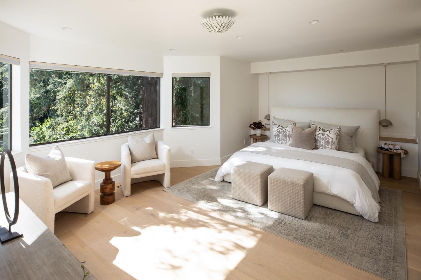 Detail Gallery Image 24 of 49 For 10669 Magdalena Rd, Los Altos Hills,  CA 94024 - 5 Beds | 3/1 Baths