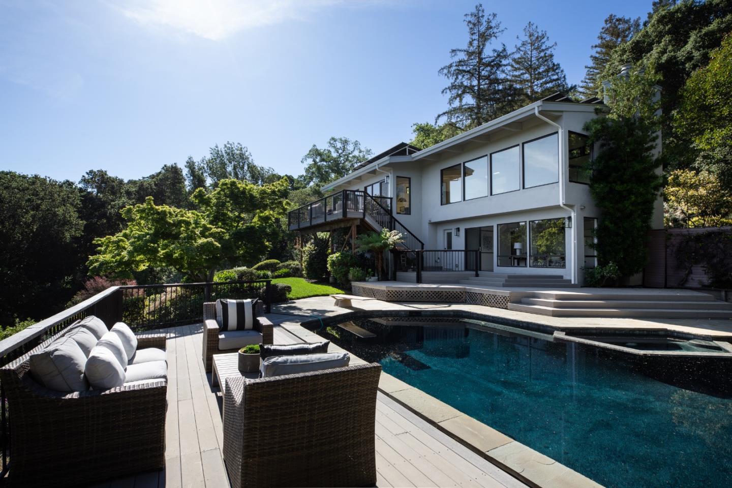 Detail Gallery Image 42 of 49 For 10669 Magdalena Rd, Los Altos Hills,  CA 94024 - 5 Beds | 3/1 Baths