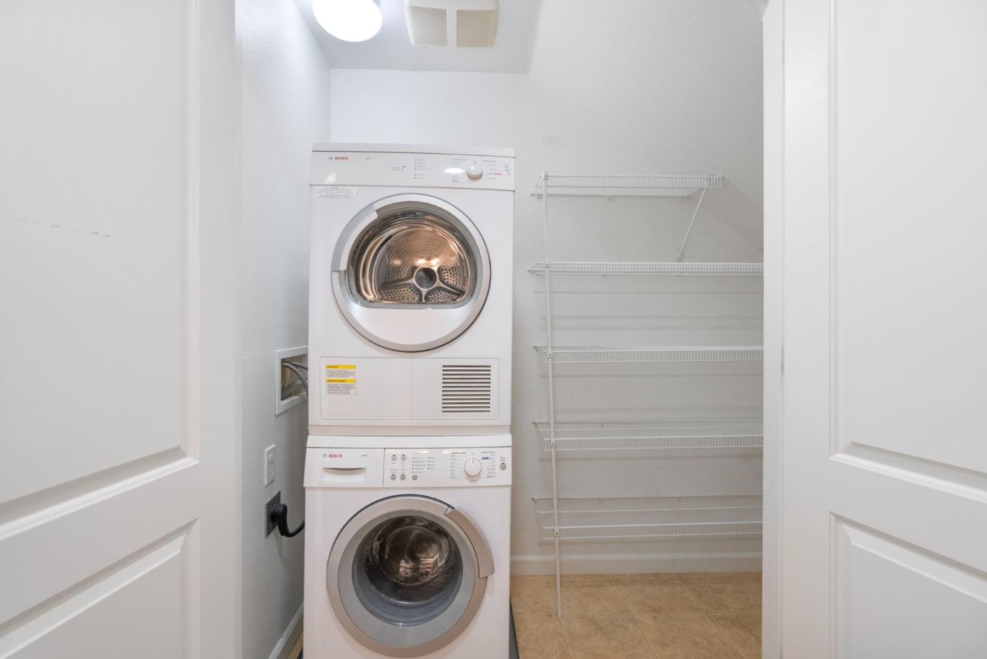 Detail Gallery Image 43 of 64 For 691 N Capitol Ave #4,  San Jose,  CA 95133 - 3 Beds | 3 Baths