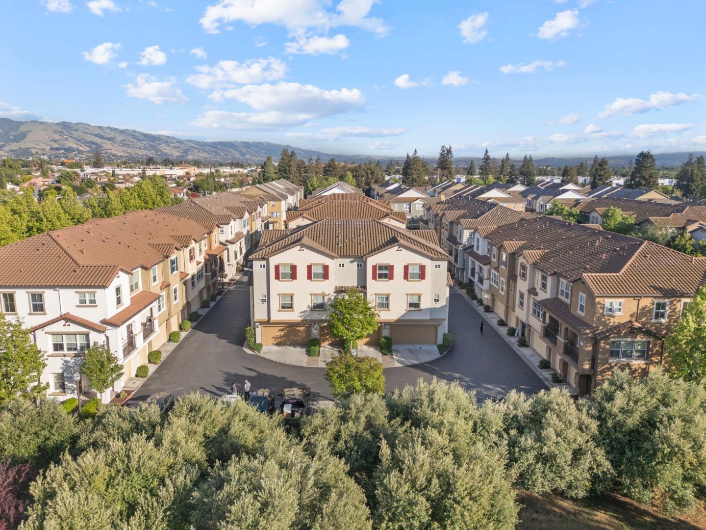 Detail Gallery Image 55 of 64 For 691 N Capitol Ave #4,  San Jose,  CA 95133 - 3 Beds | 3 Baths