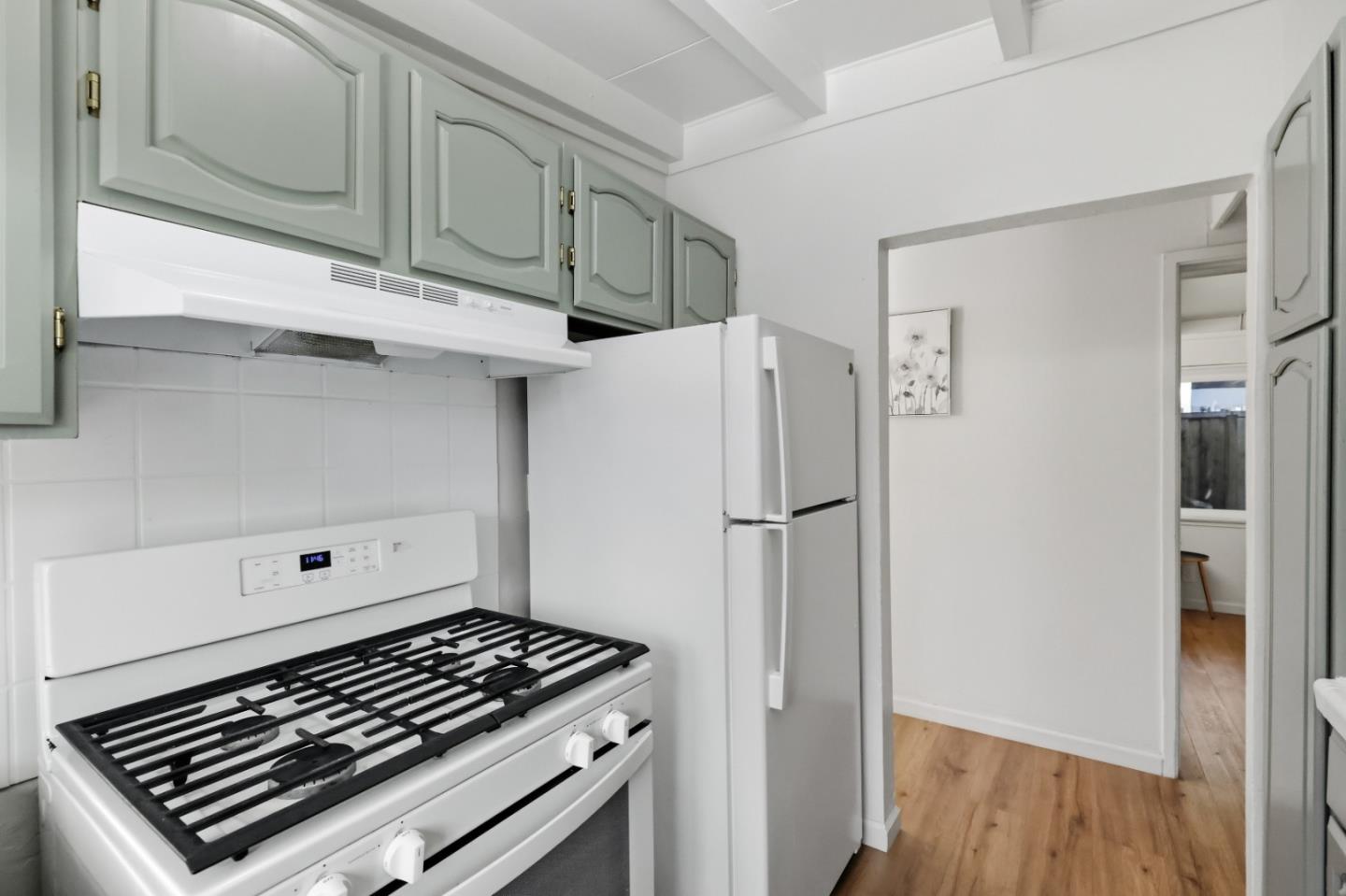 Detail Gallery Image 17 of 38 For 367 Fay Way, Mountain View,  CA 94043 - 3 Beds | 2 Baths