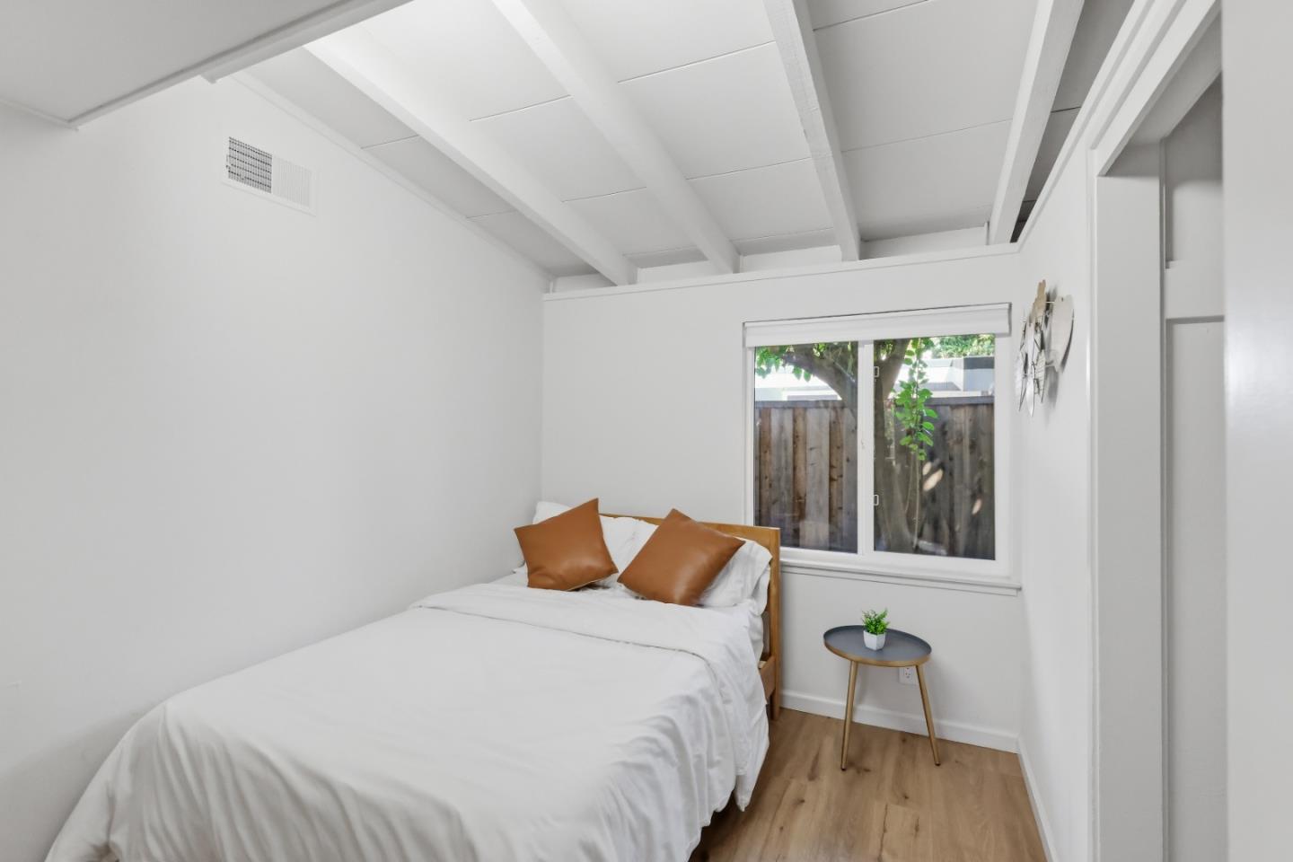 Detail Gallery Image 19 of 38 For 367 Fay Way, Mountain View,  CA 94043 - 3 Beds | 2 Baths