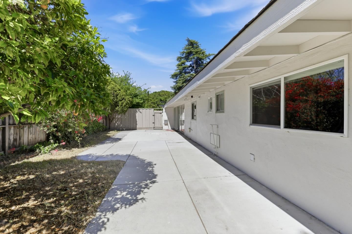 Detail Gallery Image 35 of 38 For 367 Fay Way, Mountain View,  CA 94043 - 3 Beds | 2 Baths