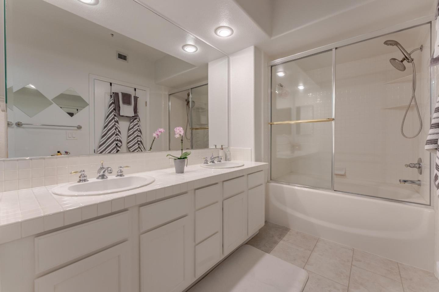 Detail Gallery Image 27 of 50 For 144 S 3rd St #439,  San Jose,  CA 95112 - 2 Beds | 2 Baths