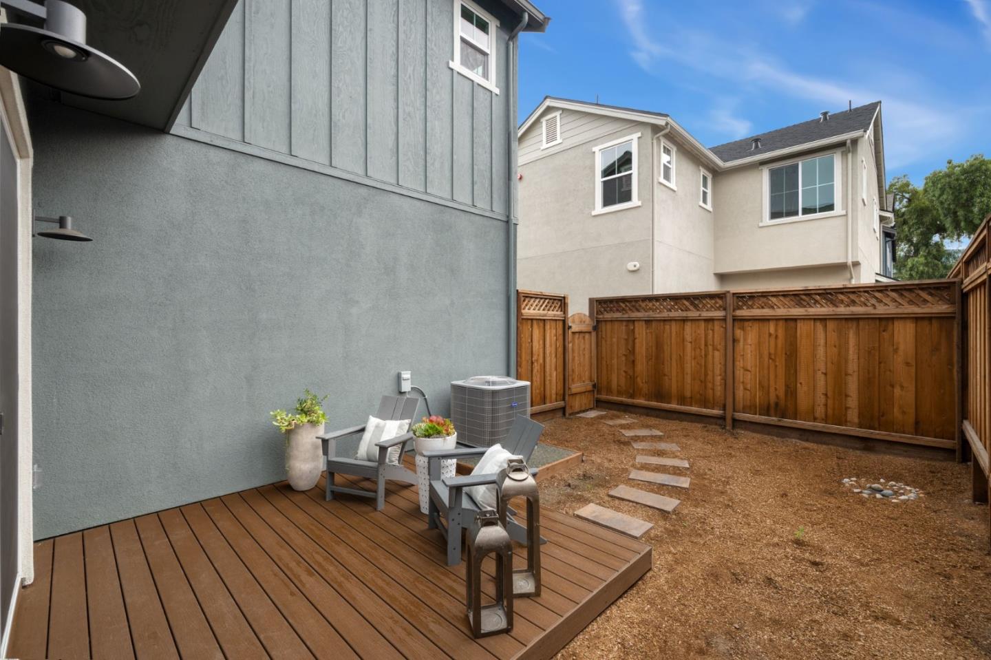 Detail Gallery Image 31 of 41 For 4910 Vivi Place, San Jose,  CA 95124 - 3 Beds | 2/1 Baths
