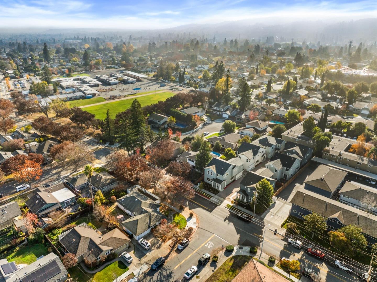 Detail Gallery Image 39 of 41 For 4910 Vivi Place, San Jose,  CA 95124 - 3 Beds | 2/1 Baths