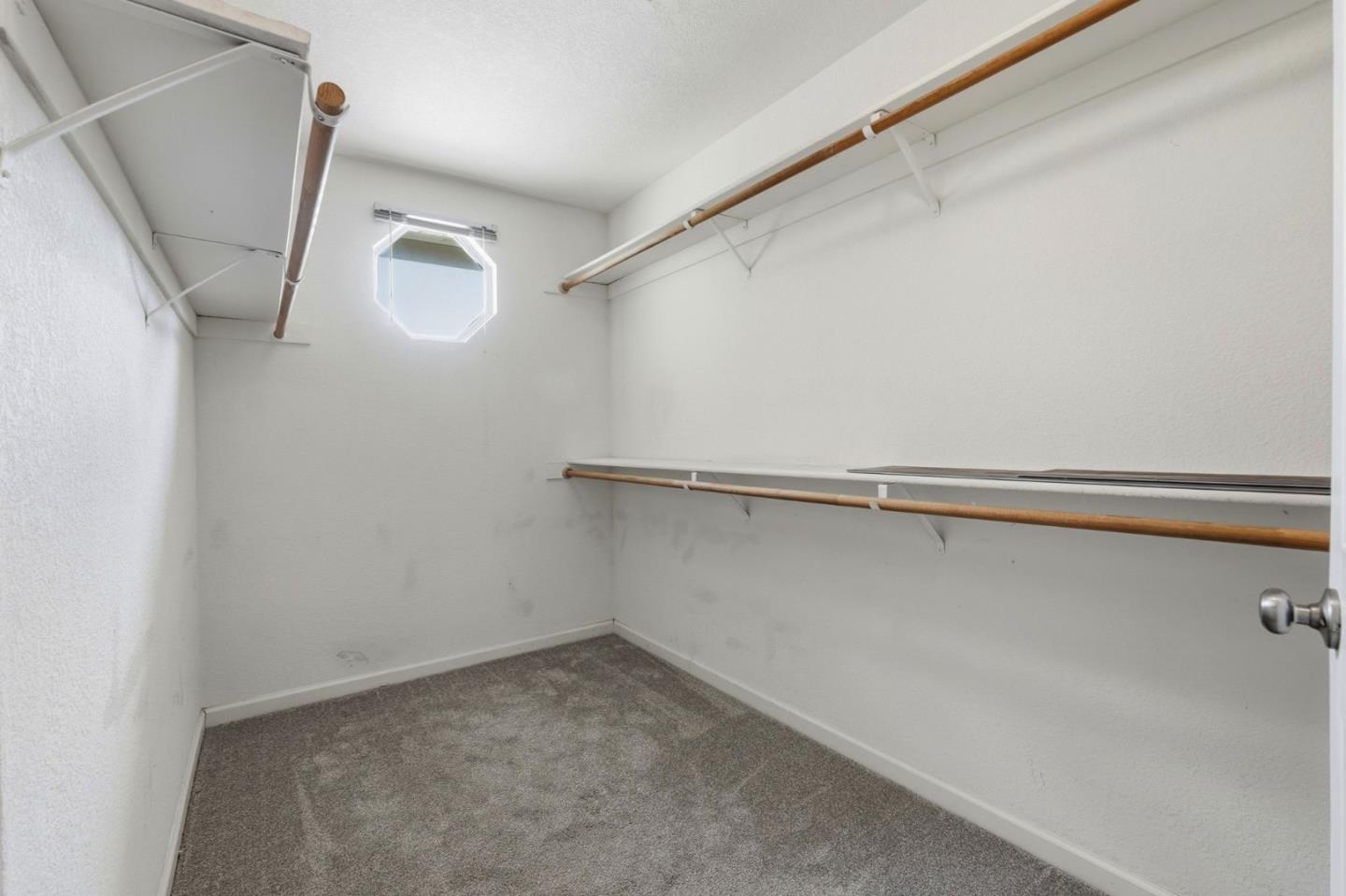 Detail Gallery Image 24 of 45 For 820 C St, Hollister,  CA 95023 - 3 Beds | 2/1 Baths