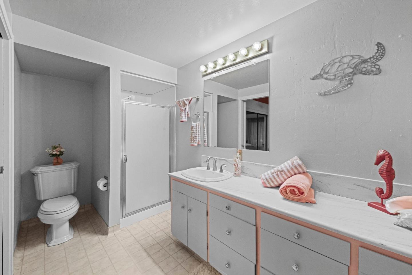 Detail Gallery Image 27 of 38 For 440 Hillside Rd, San Juan Bautista,  CA 95045 - 5 Beds | 3 Baths