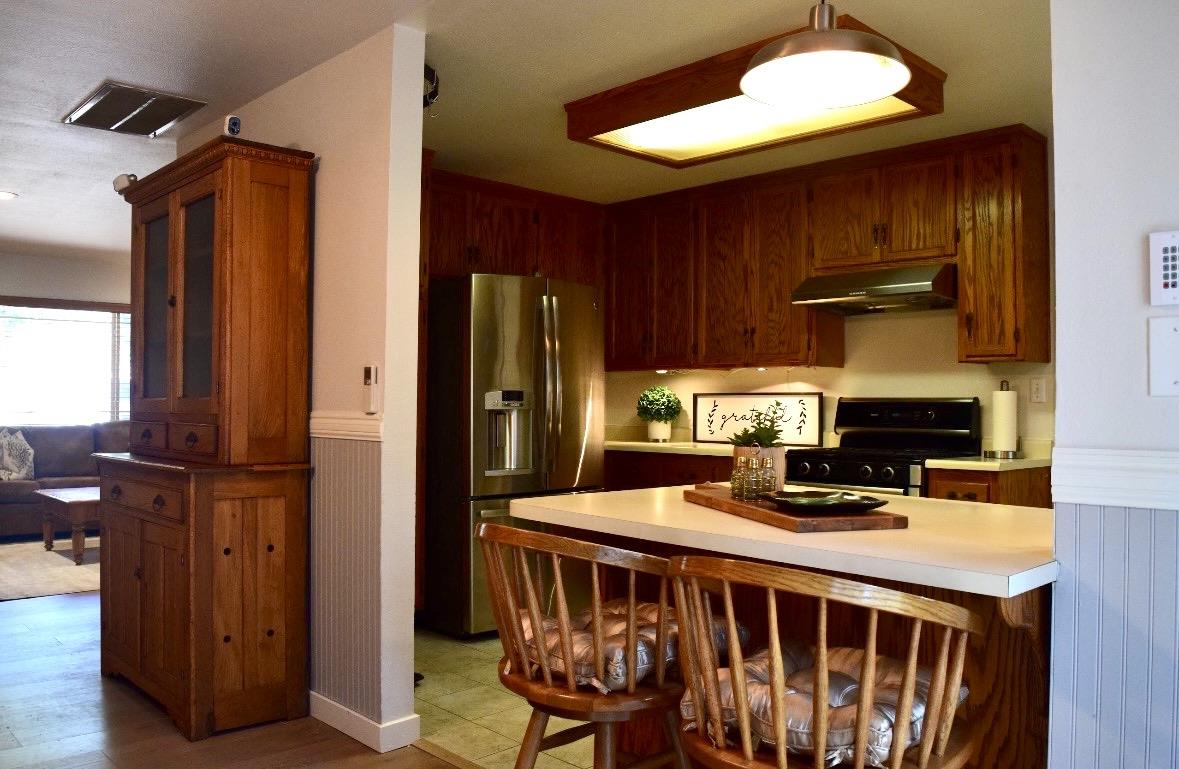 Detail Gallery Image 11 of 35 For 18727 Broadhurst Dr, Twain Harte,  CA 95383 - 3 Beds | 2 Baths