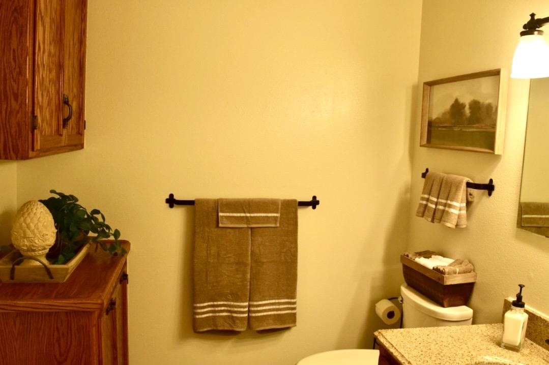 Detail Gallery Image 28 of 35 For 18727 Broadhurst Dr, Twain Harte,  CA 95383 - 3 Beds | 2 Baths