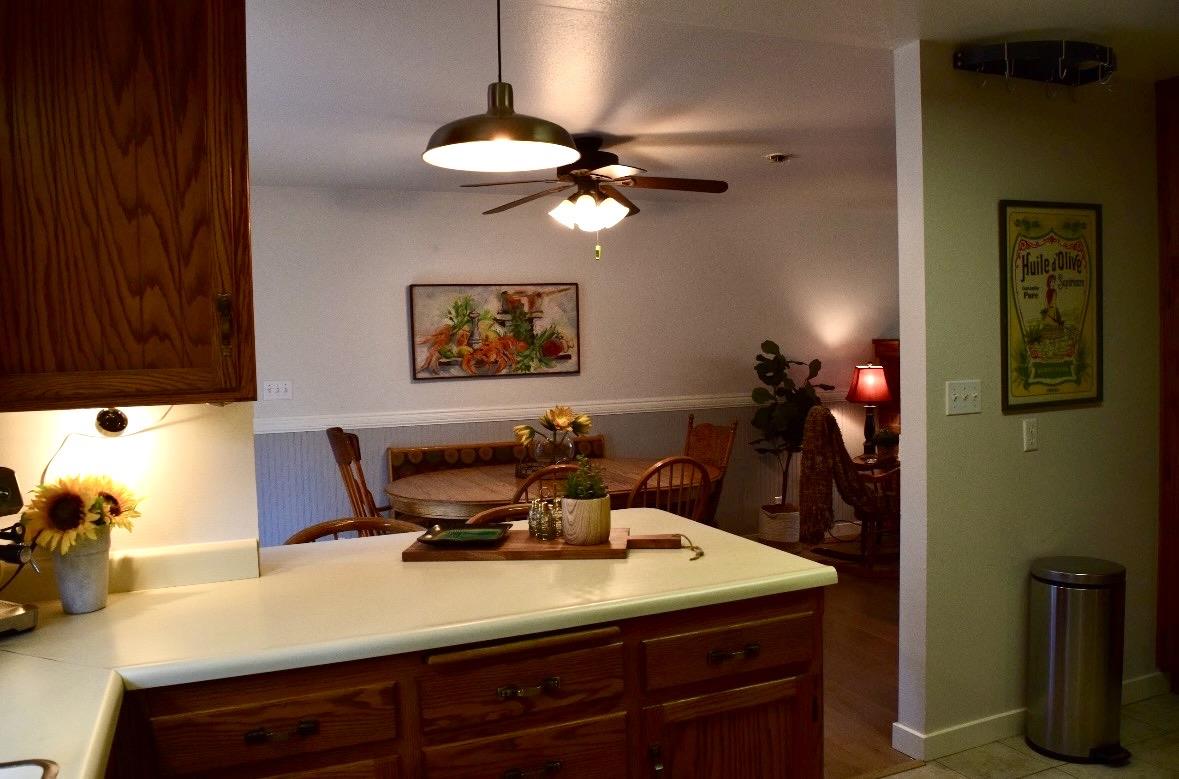 Detail Gallery Image 8 of 35 For 18727 Broadhurst Dr, Twain Harte,  CA 95383 - 3 Beds | 2 Baths