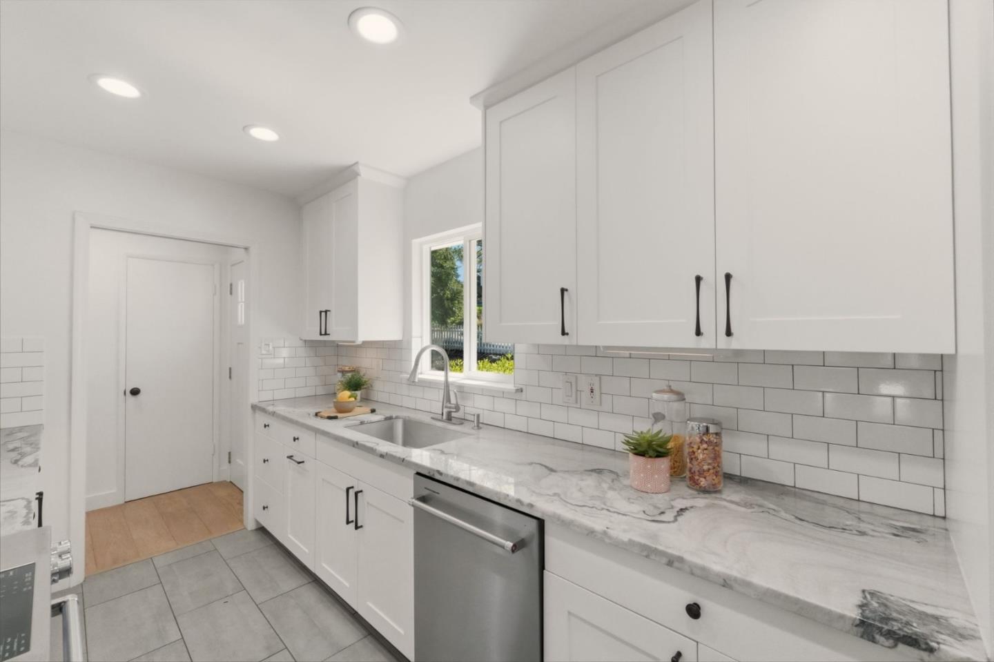 Detail Gallery Image 18 of 56 For 300 La Tierra Buena, Danville,  CA 94526 - 3 Beds | 2 Baths