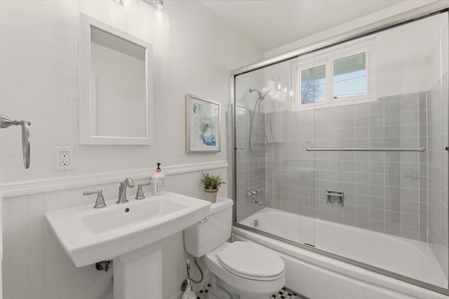 Detail Gallery Image 33 of 56 For 300 La Tierra Buena, Danville,  CA 94526 - 3 Beds | 2 Baths