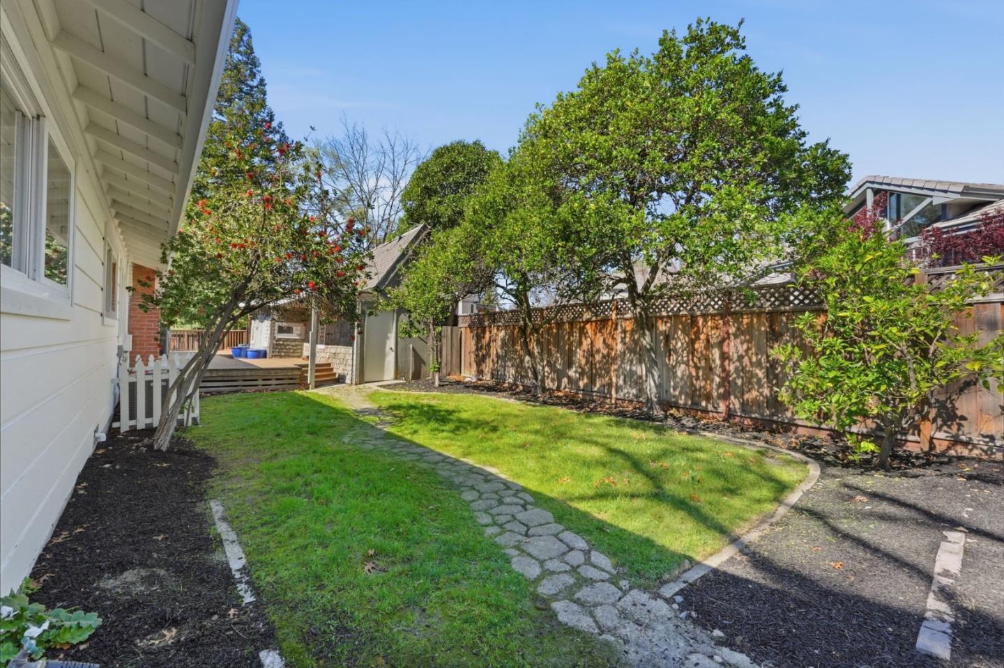 Detail Gallery Image 41 of 56 For 300 La Tierra Buena, Danville,  CA 94526 - 3 Beds | 2 Baths