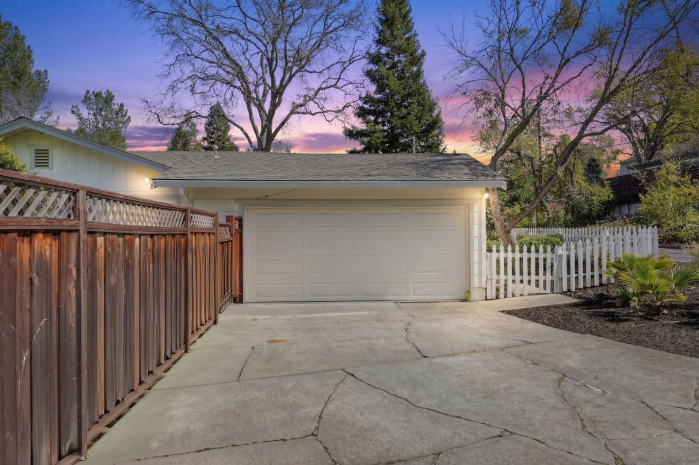 Detail Gallery Image 9 of 56 For 300 La Tierra Buena, Danville,  CA 94526 - 3 Beds | 2 Baths