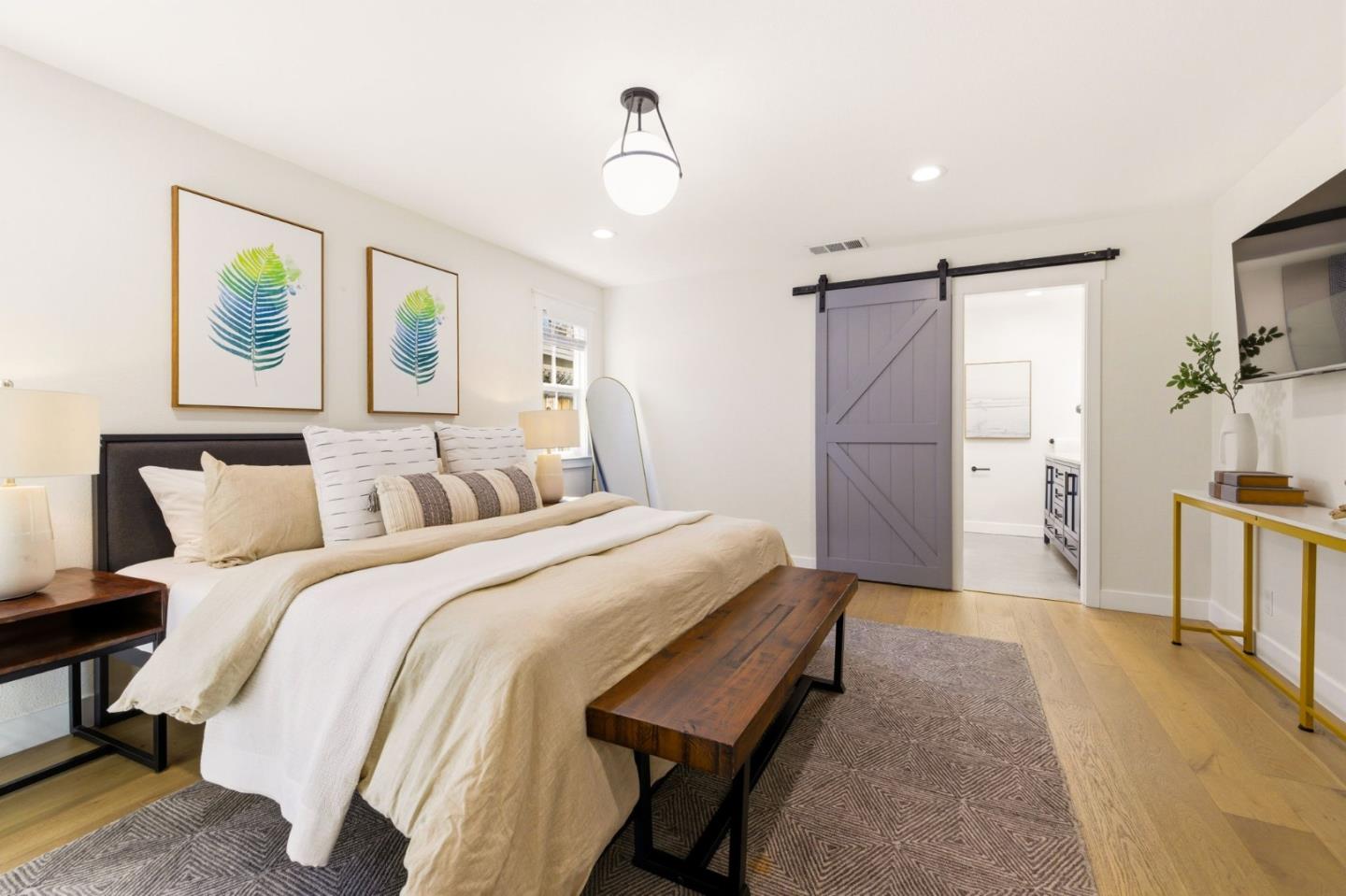 Detail Gallery Image 16 of 33 For 786 San Miguel Ave, Sunnyvale,  CA 94085 - 4 Beds | 3 Baths