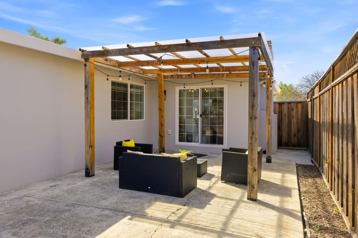 Detail Gallery Image 30 of 33 For 786 San Miguel Ave, Sunnyvale,  CA 94085 - 4 Beds | 3 Baths