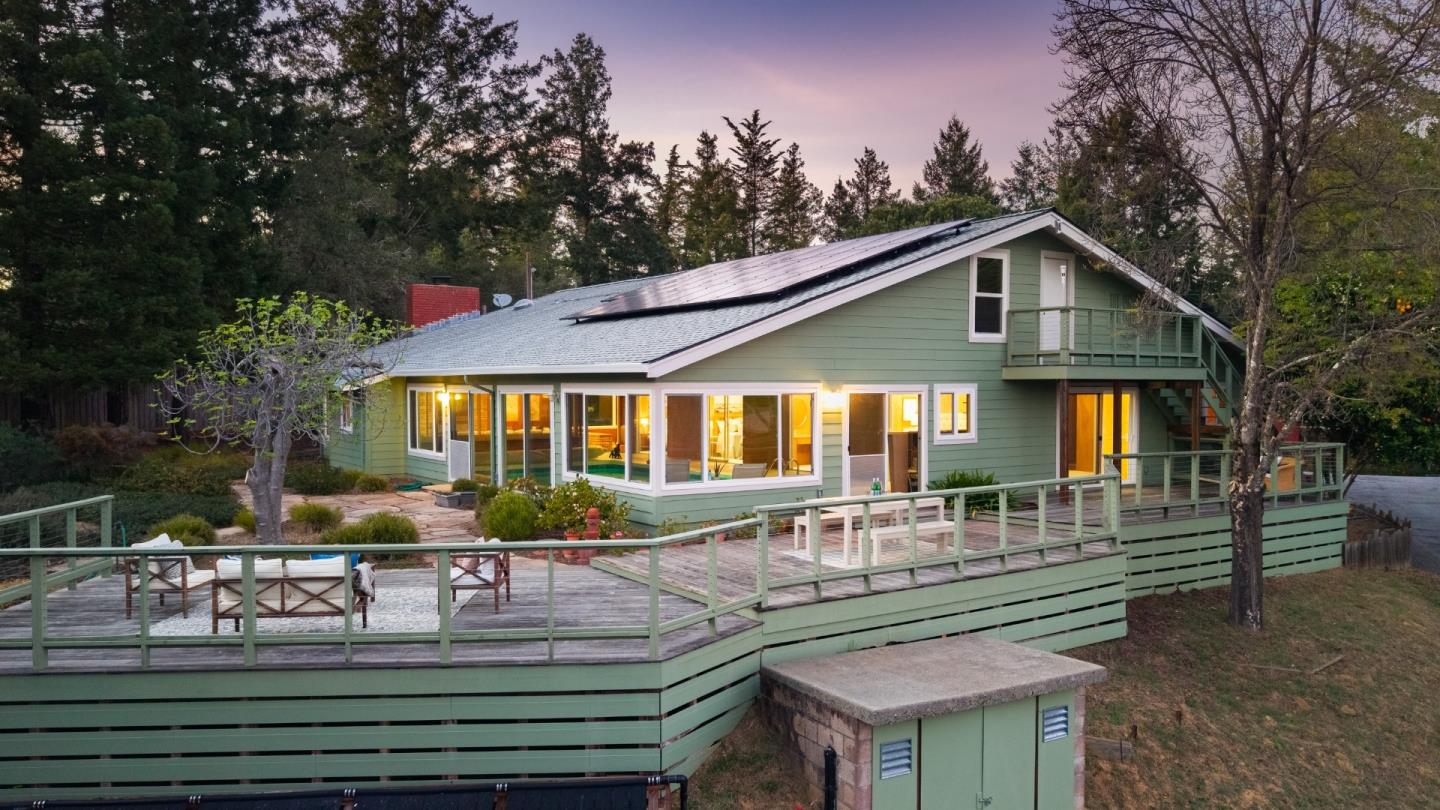 Detail Gallery Image 20 of 52 For 150 Mcgivern Way, Santa Cruz,  CA 95060 - 6 Beds | 3/1 Baths