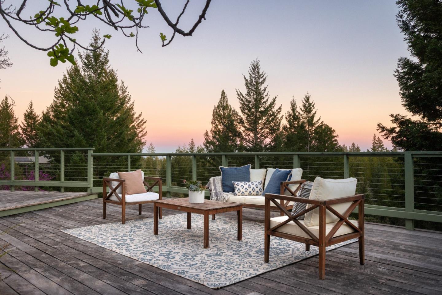 Detail Gallery Image 27 of 52 For 150 Mcgivern Way, Santa Cruz,  CA 95060 - 6 Beds | 3/1 Baths