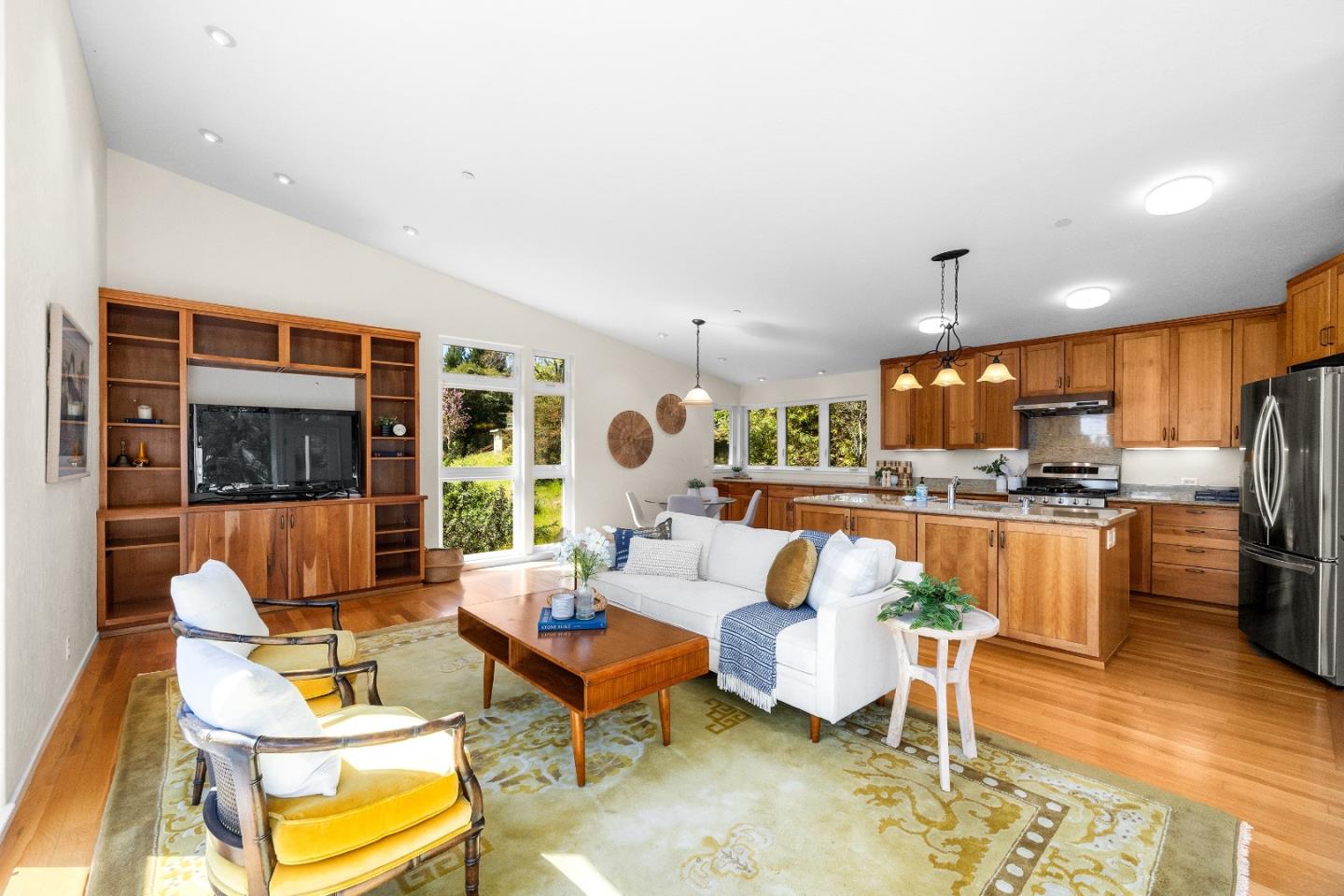 Detail Gallery Image 40 of 52 For 150 Mcgivern Way, Santa Cruz,  CA 95060 - 6 Beds | 3/1 Baths