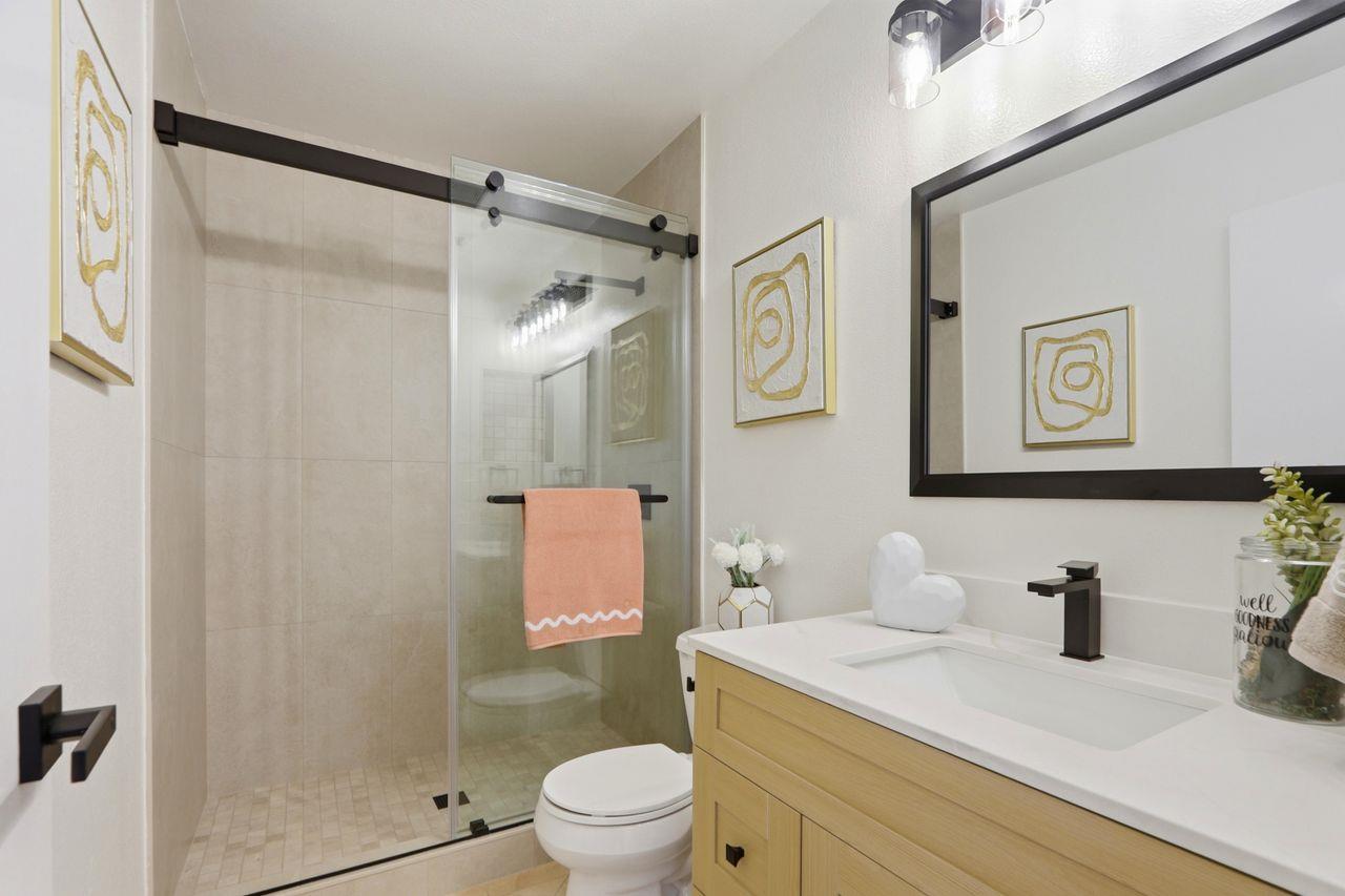 Detail Gallery Image 10 of 43 For 4732 Clear River Ct, San Jose,  CA 95136 - 3 Beds | 2/1 Baths